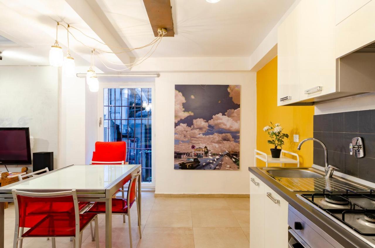 Joivy Vibrant Open-Plan Apt For 6 In Historic Centre Διαμέρισμα Γένοβα Εξωτερικό φωτογραφία